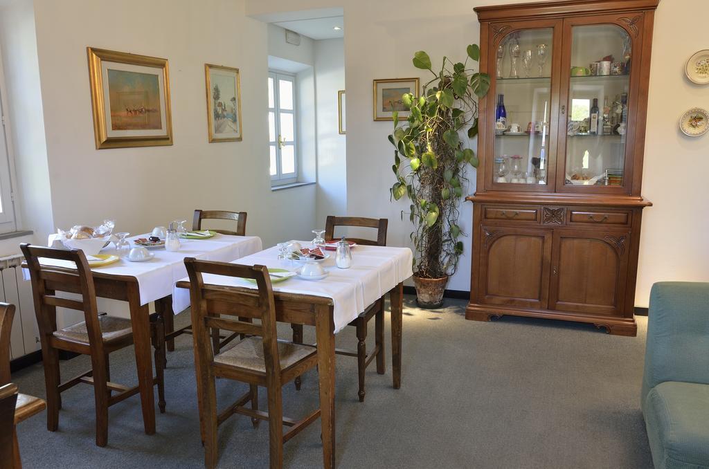 Hotel Calzaiolo Сан-Кашіано-ін-Валь-ді-Пеза Екстер'єр фото